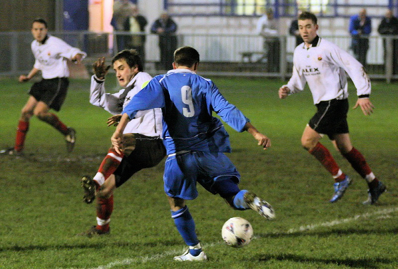 Owen Callaghan tries a shot
