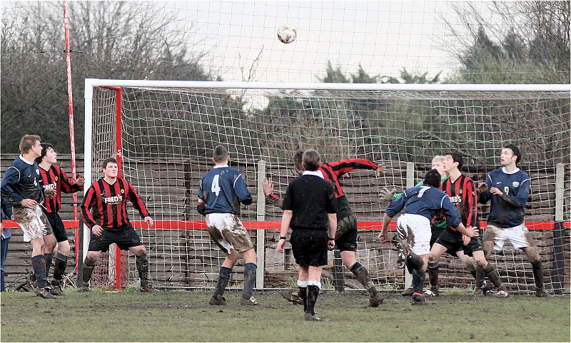 Jason Wimbleton (7) connects with this corner ...
