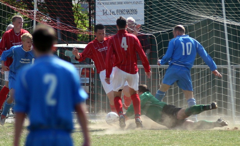 ... scramble, the ball finished ...
